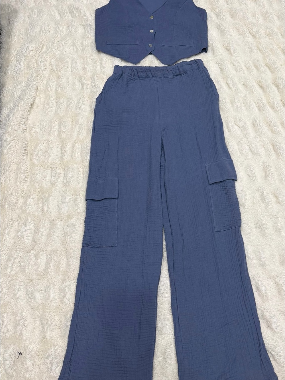Beautiful Rachel Paige 2-piece set in a gorgeous dusty blue / denim blue shade